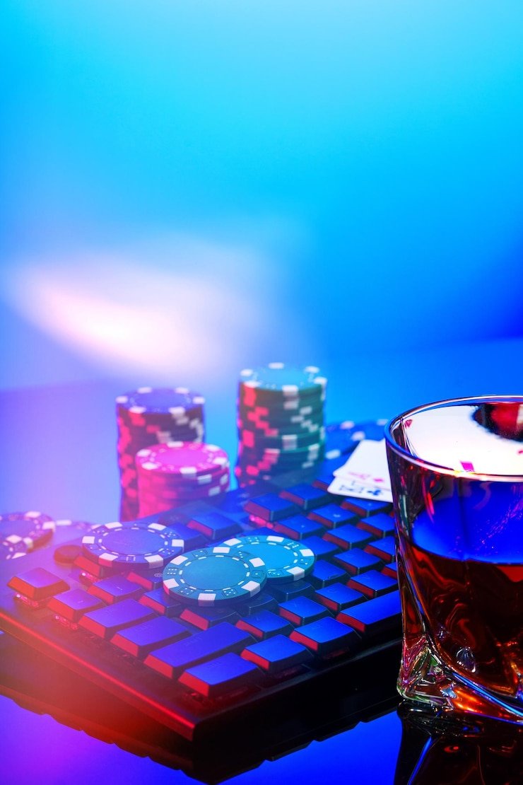ek333